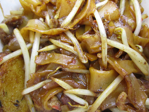 Slightly Peckish: Singapore Char Kway Teow from Cha Cha Moon (LDN)