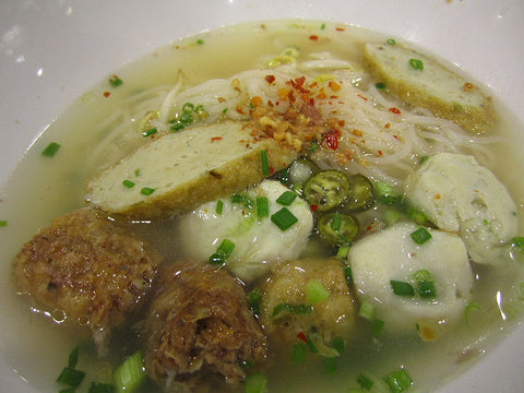 Slightly Peckish: Bah Mee Nahm (BKK)