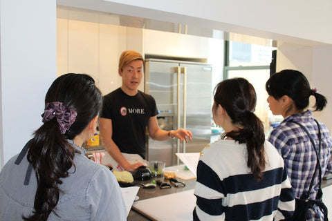 MOTOism: Moto Sensei, Cooking Class Teacher