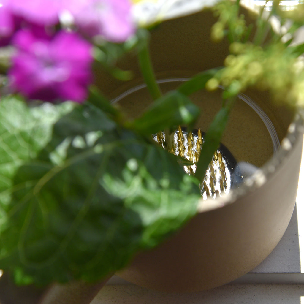 Ikebana flower frog small – Dantes Ceramics